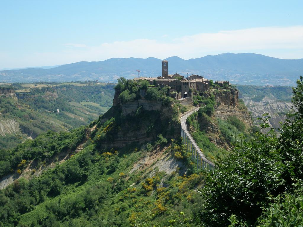 Marco & Andrea Agriturismo อเมเลีย ภายนอก รูปภาพ